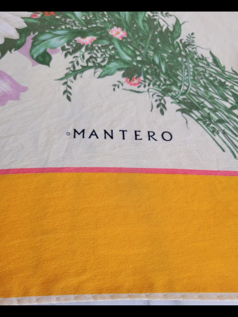 Vintage Mantero Italian Silk Scarf 80s Wildflower Botanical Marigold Carre 33" - Picture 2 of 8